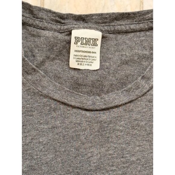 PINK Victoria's Secret women's XS (Oversized) gray w/gold sequins Pocket t-shirt - Picture 3 of 5